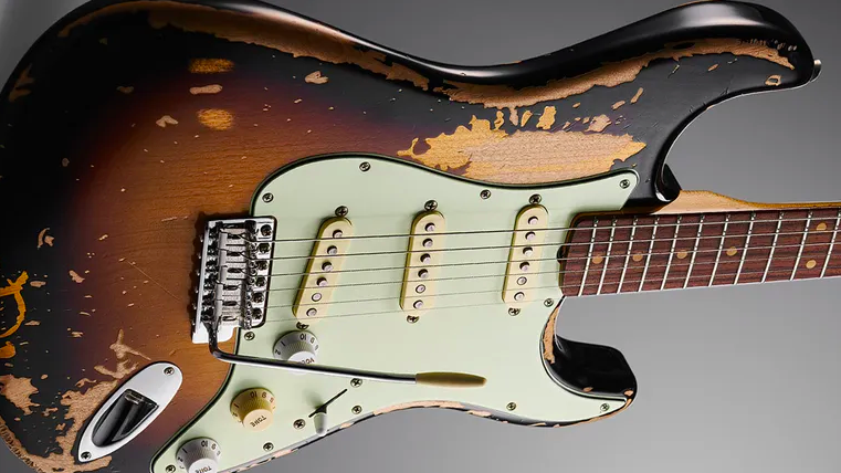 Fender McCready Stratocaster | A&T Trade
