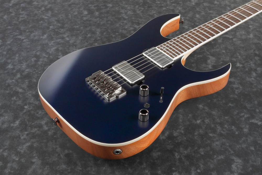 Ibanez RG5121: взрослая гитара для метала | A&T Trade